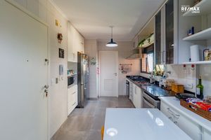 Image 23 - 919129