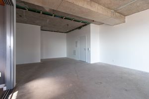 Image 38 - 919130