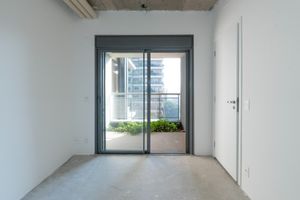 Image 31 - 919132