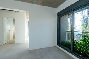 Image 38 - 919132