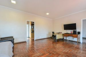 Image 31 - 919142
