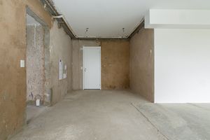 Image 10 - 919143