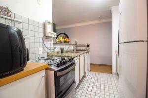 Image 3 - 919151