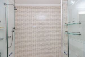 Image 14 - 919152
