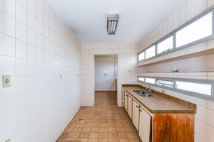 Image 27 - 919153