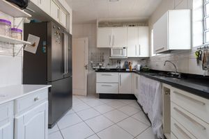 Image 10 - 919160