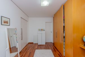 Image 30 - 919177