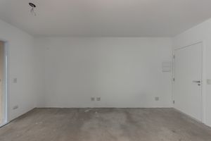 Image 4 - 919190