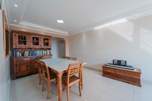 Image 3 - 919196
