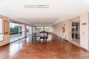 Image 31 - 919196