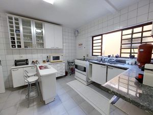 Image 16 - 919204