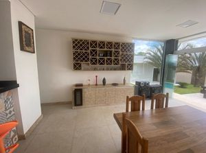 Image 12 - 919211