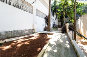 Image 66 - 919212