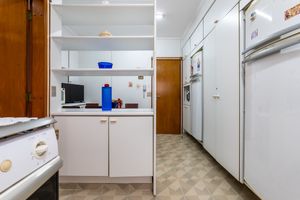 Image 39 - 919213