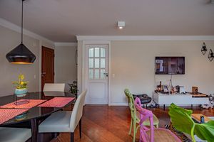 Image 3 - 919216