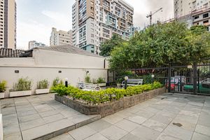 Image 45 - 919216