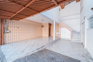 Image 12 - 919217