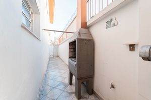 Image 13 - 919217