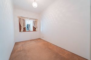 Image 30 - 919217