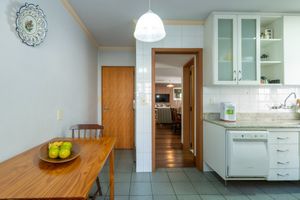 Image 20 - 919224