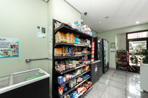 Image 31 - 919229