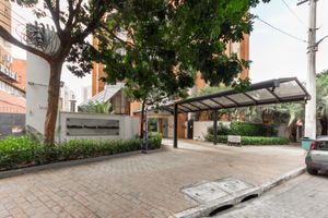 Image 37 - 919229