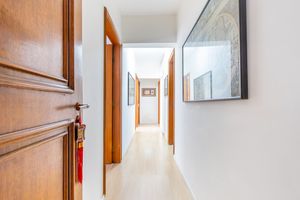 Image 14 - 919233
