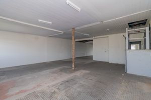 Image 7 - 919237