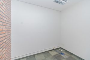 Image 13 - 919237