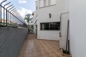 Image 32 - 919241