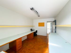 Image 30 - 919244