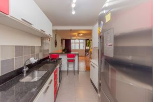 Image 13 - 919246