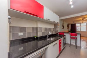 Image 14 - 919246