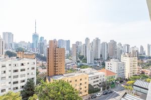 Image 17 - 919258