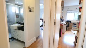 Image 32 - 919268
