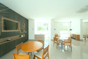 Image 96 - 919282