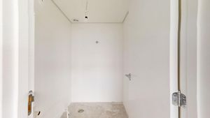 Image 31 - 919283
