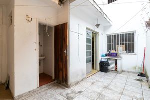 Image 11 - 919297