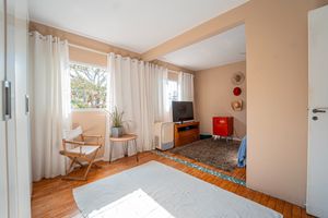 Image 34 - 919298