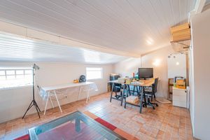 Image 39 - 919298