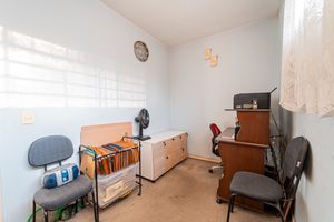 Image 39 - 919304