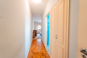 Image 41 - 919304