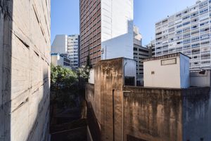 Image 15 - 919311