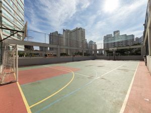 Image 25 - 919322
