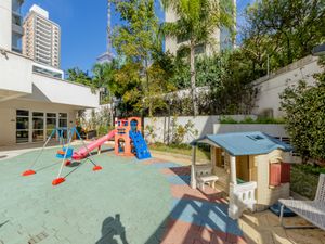 Image 31 - 919322