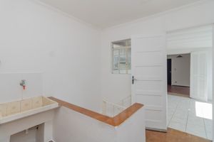 Image 34 - 919323