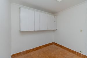 Image 37 - 919323