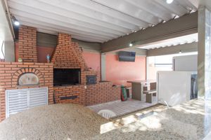 Image 31 - 919325