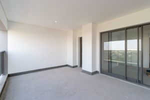 Image 4 - 919327