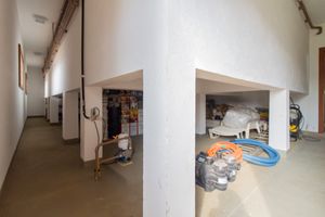 Image 103 - 919328